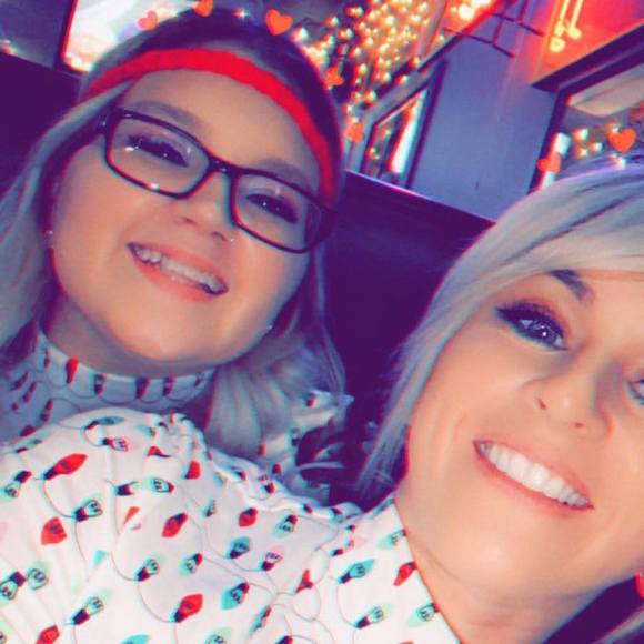 Meet your Posher, Maria - Picture 1 of 1